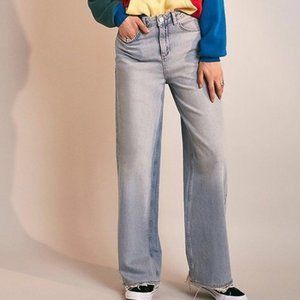 BDG 100% Cotton Wide Leg High Waist Lightly Distressed Jeans Size 30